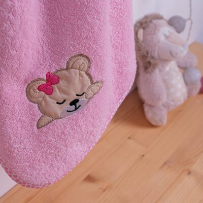 DIMcol ΚΑΠΑ ΒΡΕΦ Cotton 100% 75X85 SLEEPING BEARS CUB 14 ΡΟΖ - Image 3