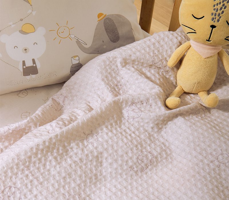 NEF-NEF ΒΡΕΦΙΚΗ ΚΟΥΒΕΡΤΑ ΠΙΚΕ ΚΟΥΝΙΑΣ HAPPY DAYS 110X150 NEF-NEF HOMEWARE, 100% BAMBAKI