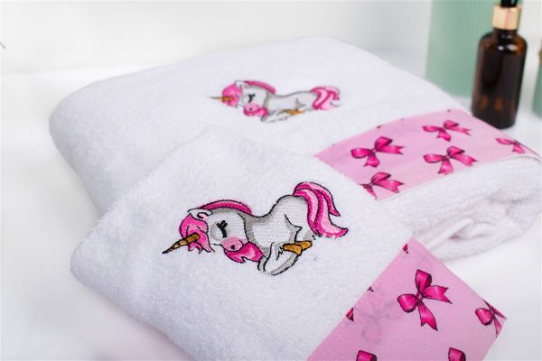 DIMcol Πετσέτα Με Κέντημα Σετ 2 τεμ bebe Unicorn 188 30X50,70X140 White-Pink 100% Cotton - Image 2