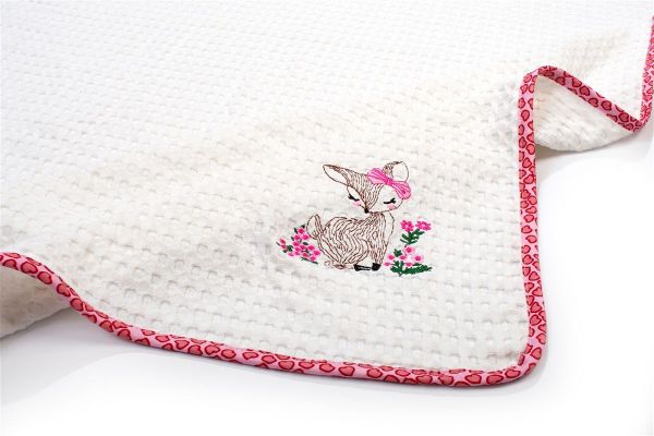 DIMcol Κουβέρτα Πικέ Με Κέντημα bebe Deer 197 100X160 White-Pink 100% Cotton - Image 2