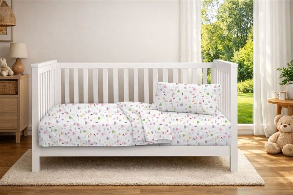 DIMcol Σεντόνια Εμπριμέ Σετ 3 τεμ bebe Whimsical Mountainside 587 120X160 White-Pastel Lilac 100% Cotton