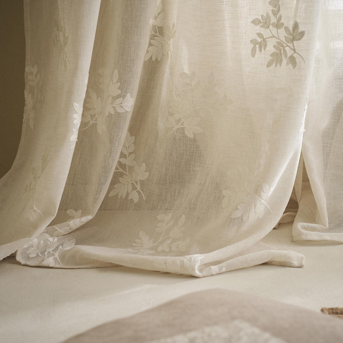 Κουρτίνα με σιρίτι 140x280cm GOFIS HOME Leaf Beige AW24 532/06 - Image 3