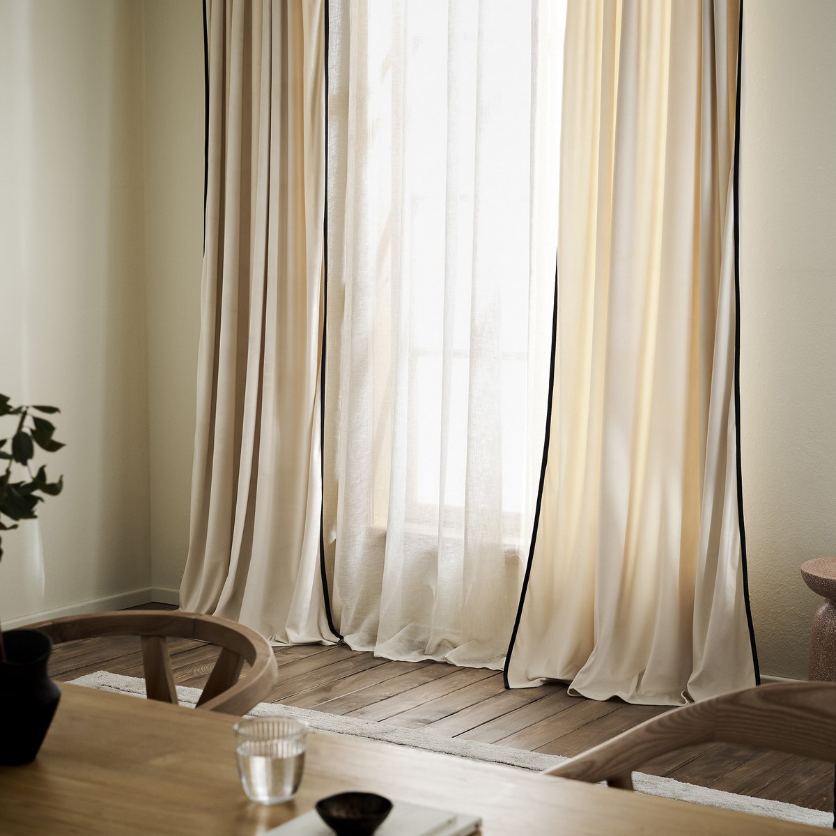 Κουρτίνα με σιρίτι 140x280cm GOFIS HOME Eloise Ecru with Black stroke 712/05