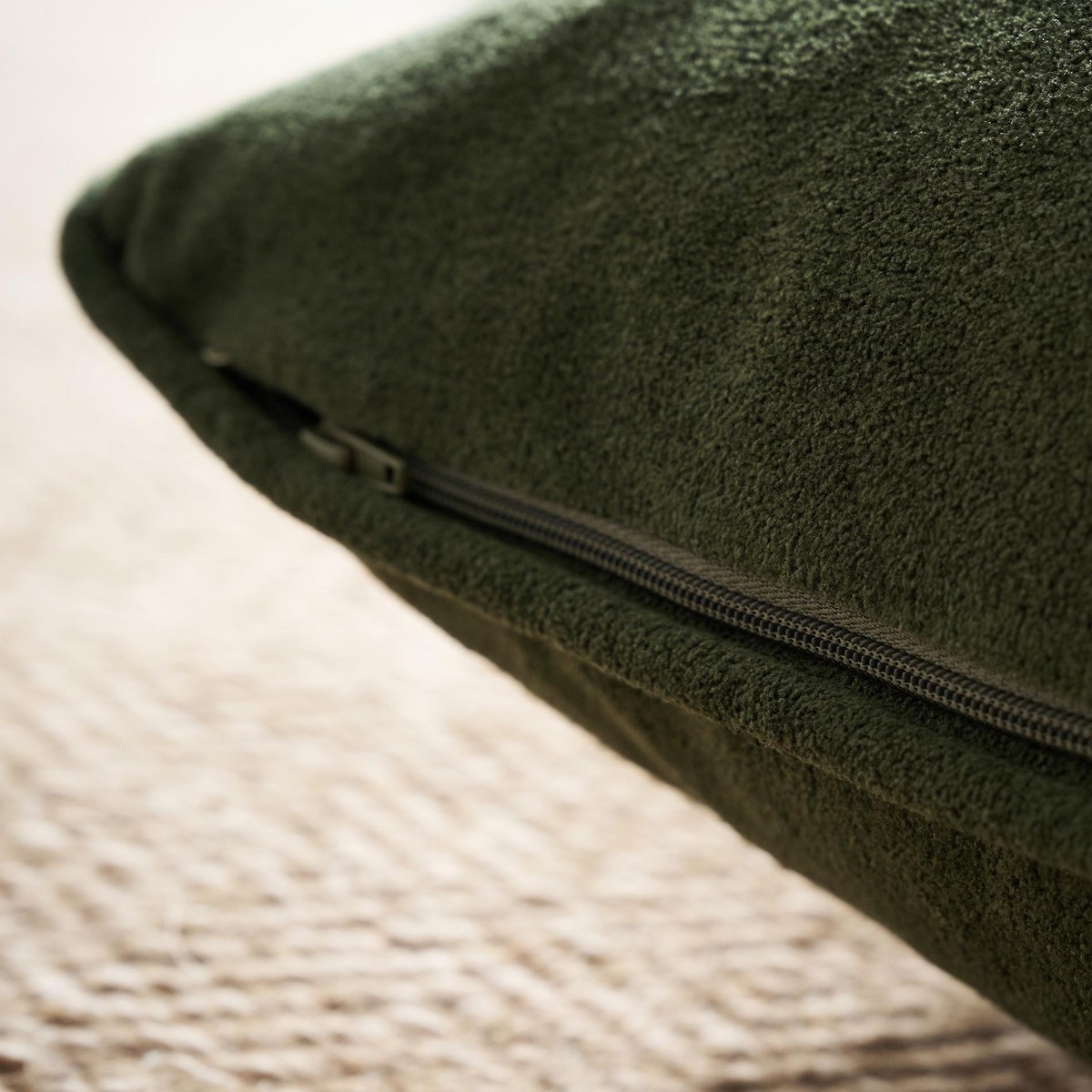 Μαξιλαροθήκη 65x65cm GOFIS HOME Nadinia Forest Green 137/07 - Image 2
