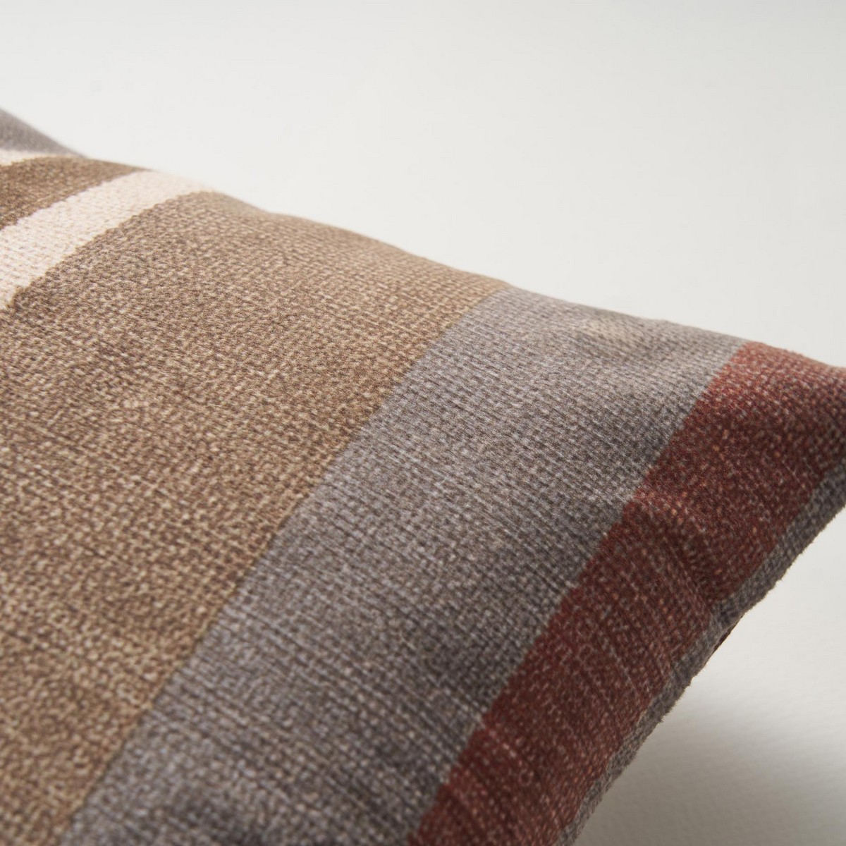 Μαξιλαροθήκη 43x43cm GOFIS HOME Neoma stripe 158 - Image 3