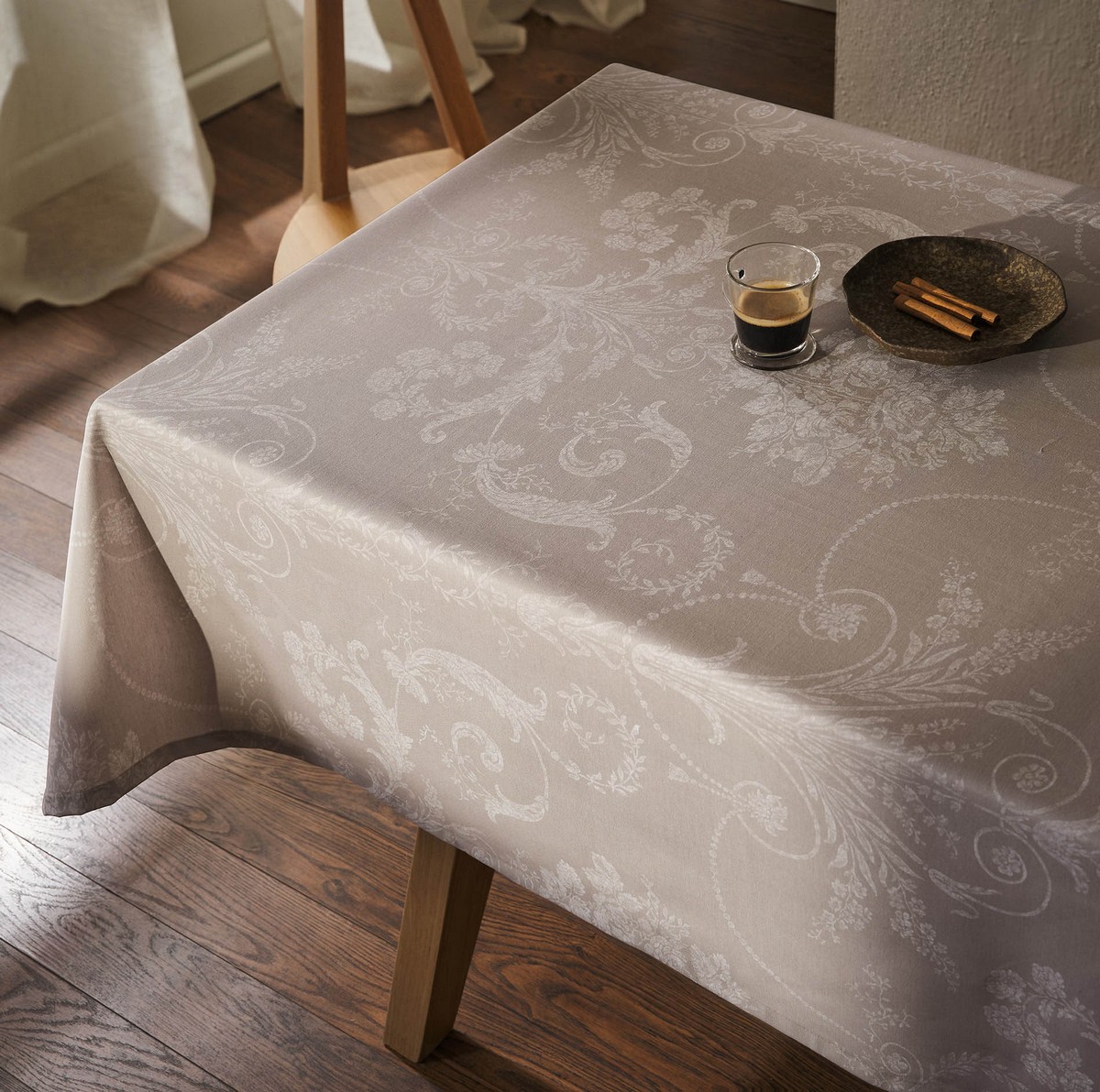 Τραπεζομάντηλο 135x180cm GOFIS HOME Whitney 531 - Image 2